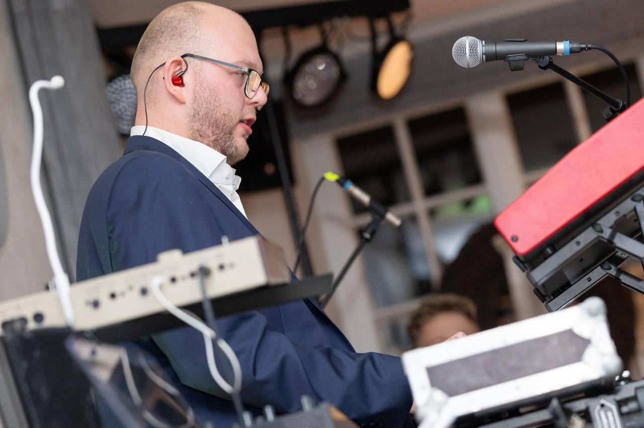 Live Auftritt - Bass